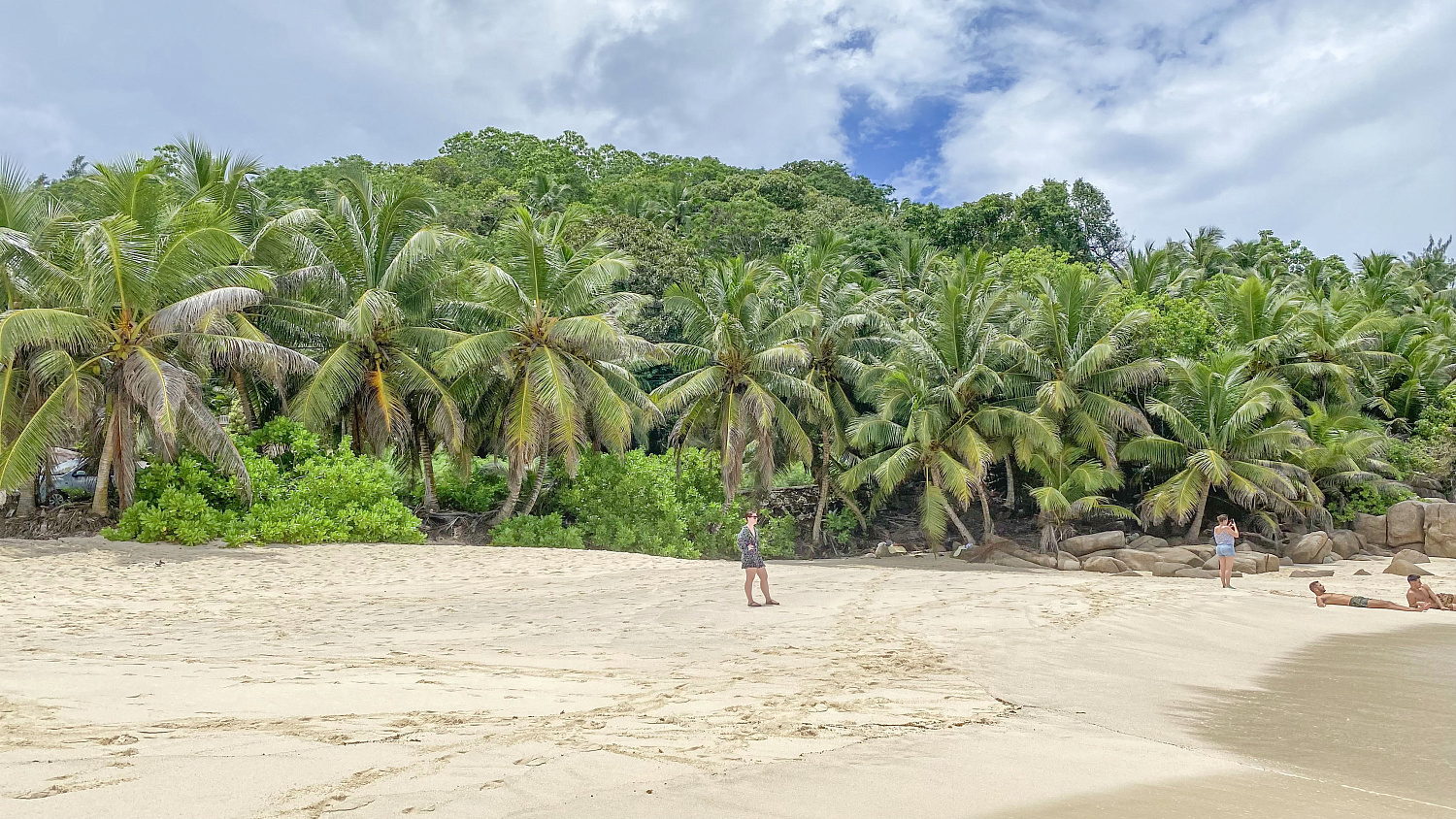 Discover Police Bay Beach: Seychelles’ Secluded Tropical Paradise