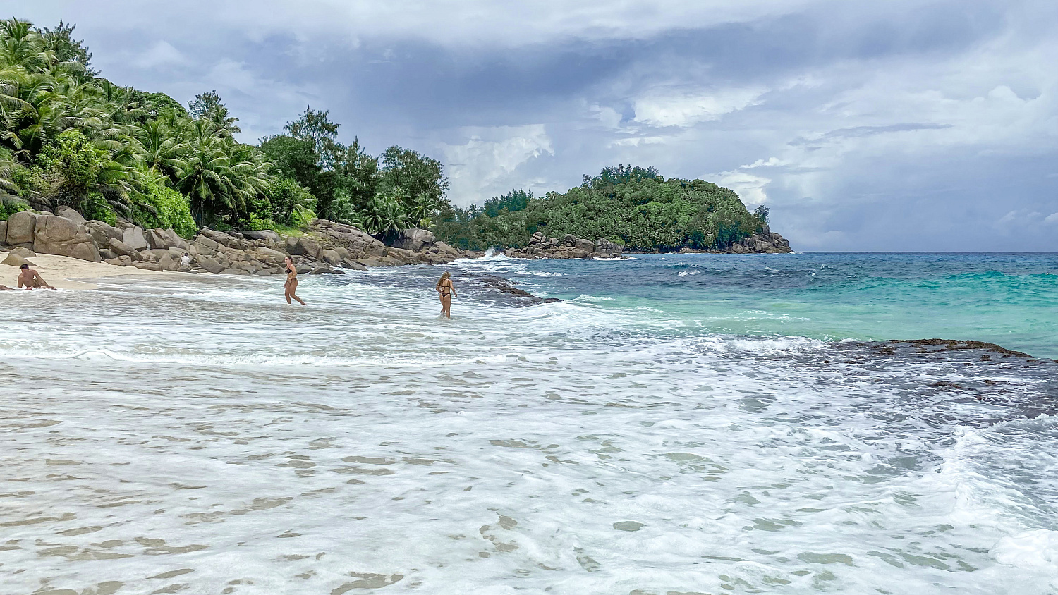 Discover Police Bay Beach: Seychelles’ Secluded Tropical Paradise