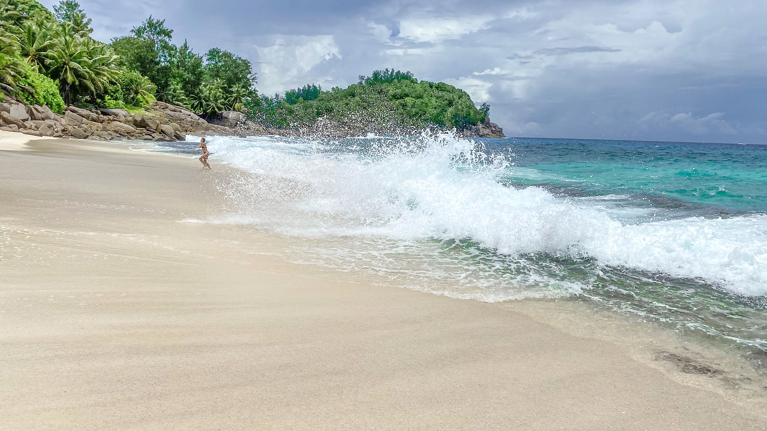 Discover Police Bay Beach: Seychelles’ Secluded Tropical Paradise